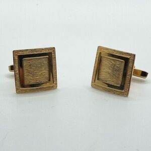 Vtg Gold Tone Brushed / Woodgrain Pattern Gold Geometric Square Cufflinks .7”